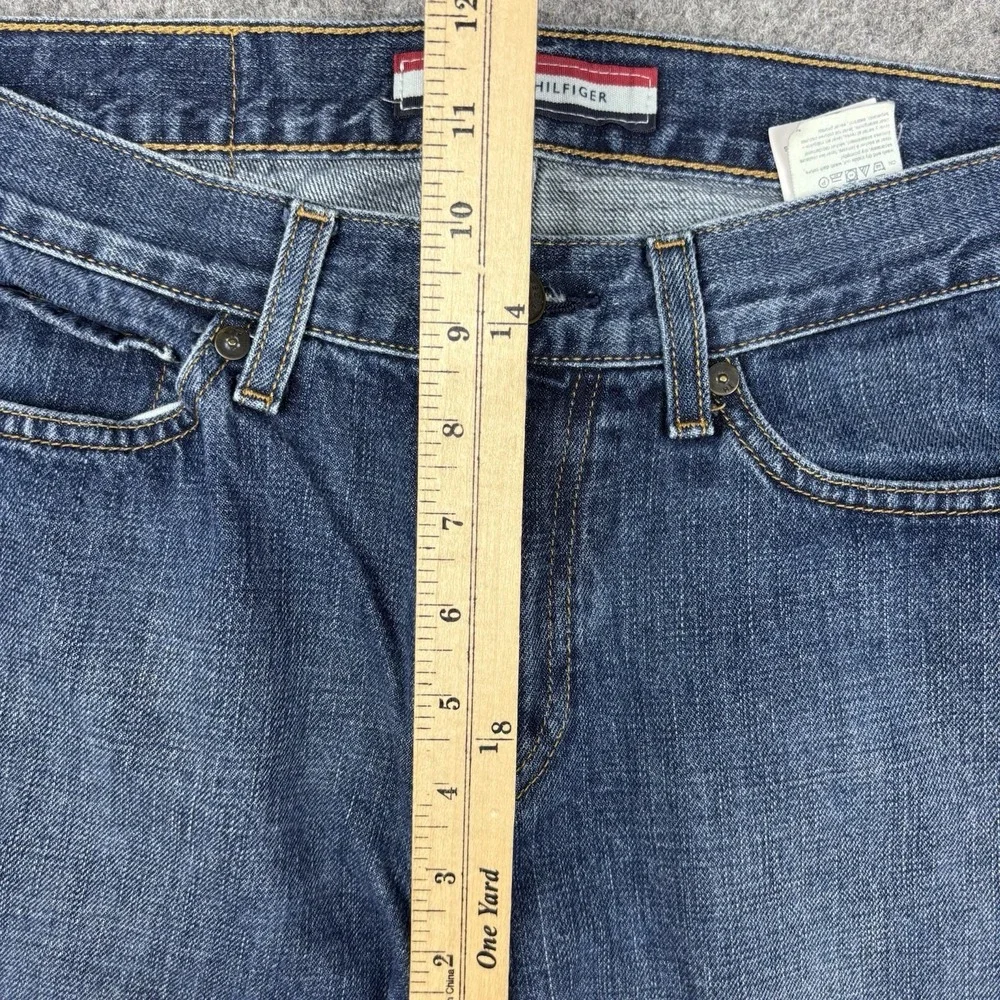 Tommy Hilfiger Jeans Mens 30x32 Straight Leg Dari Wash Blue Denim Casual Classic
